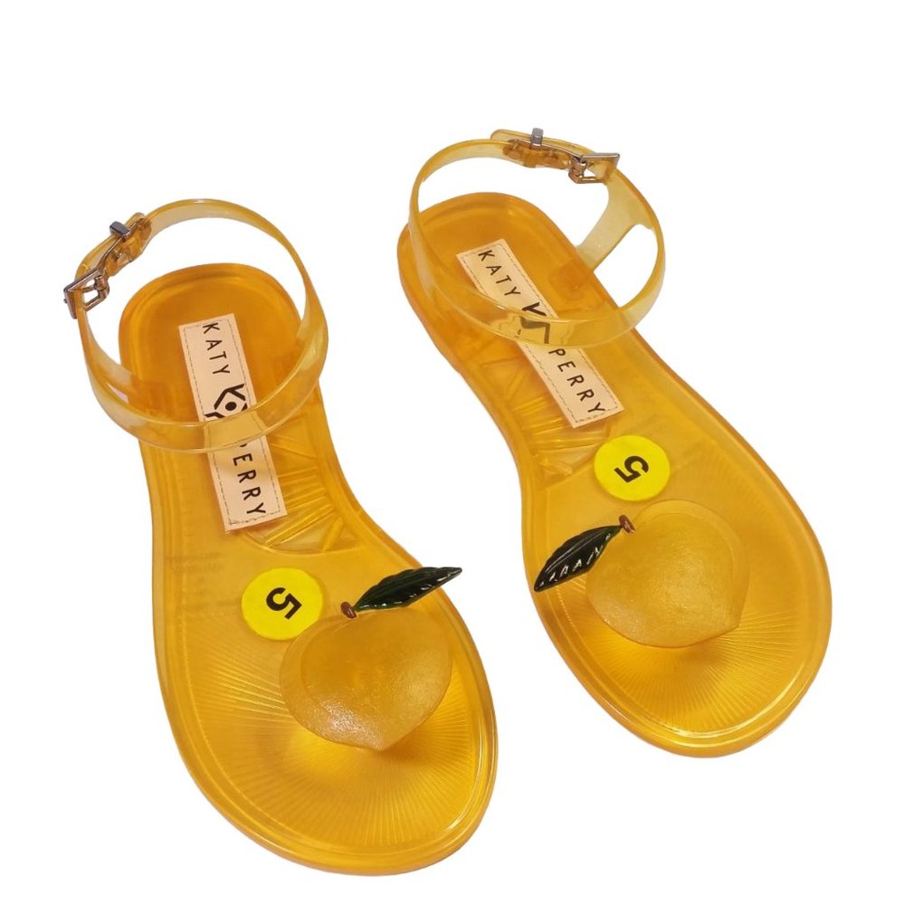 NWOB Toe Thong Clear Geli Jelly Sandals Peach Scented Fruit Katy Perry